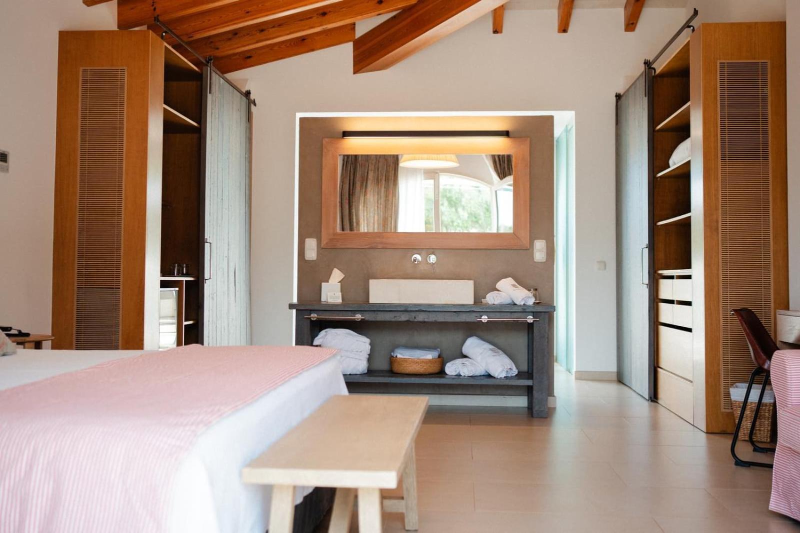 Rural Binigaus Vell Hotel 4*