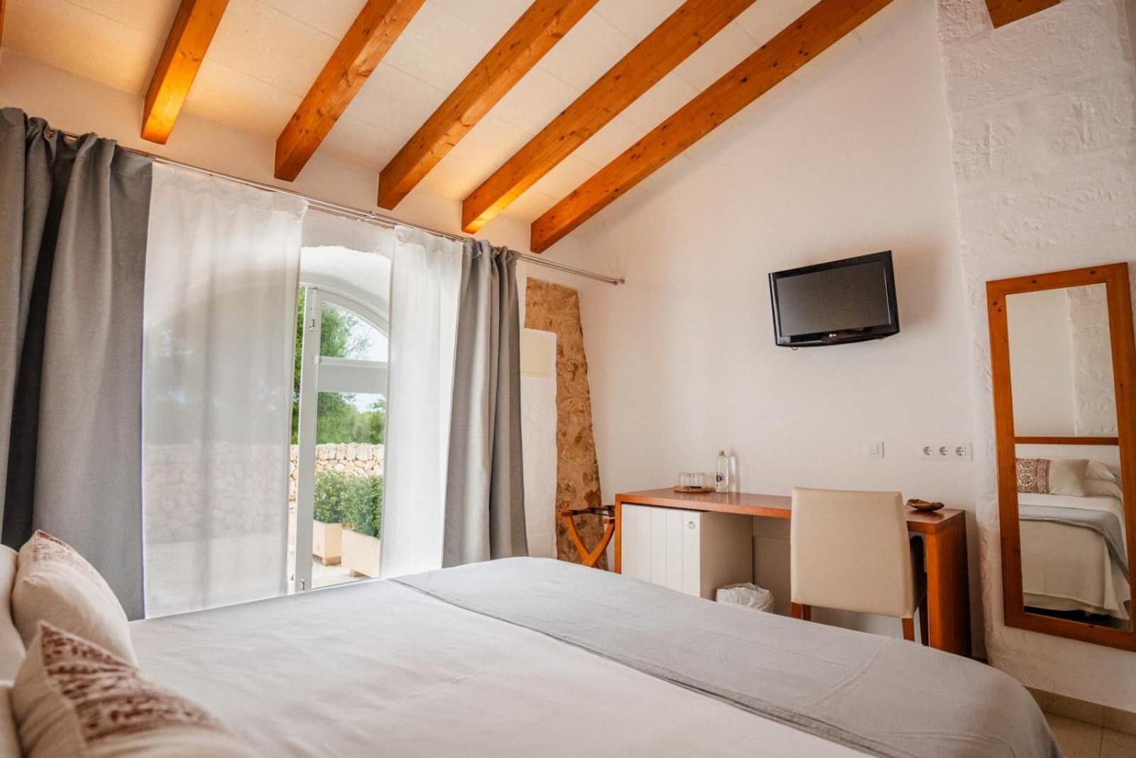 Rural Binigaus Vell Hotel 4*